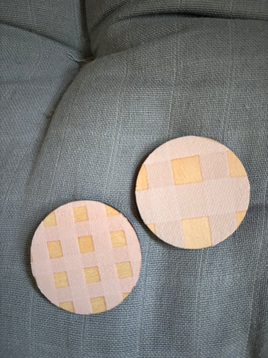 Wooden self adhesive hook with gingham pattern Sample Sale