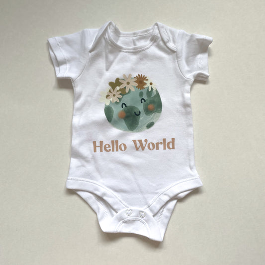 Up to 1month 10lbs short sleeve baby grow HELLO WORLD FLORAL SAMPLE SALE