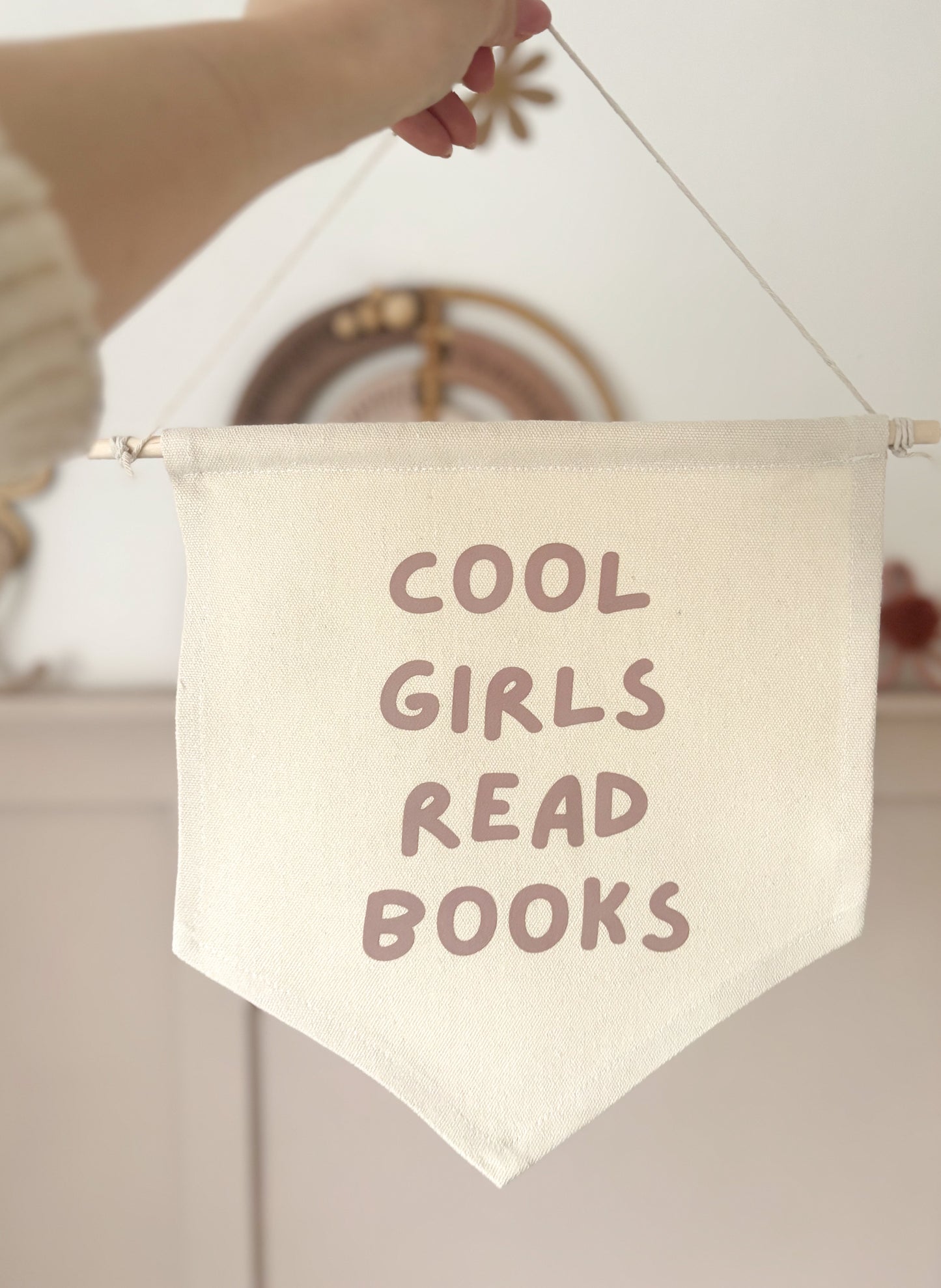 Cool Girls Read Books Hanging Banner - 24x24cm more lettering colours available