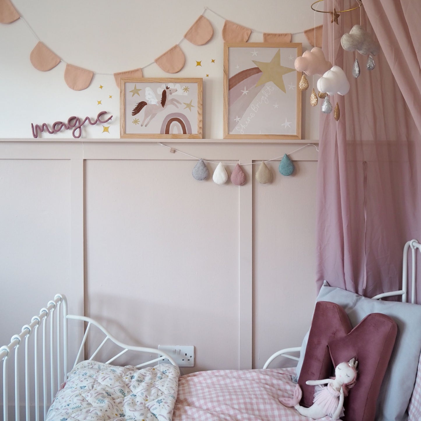 Unicorn Star Print