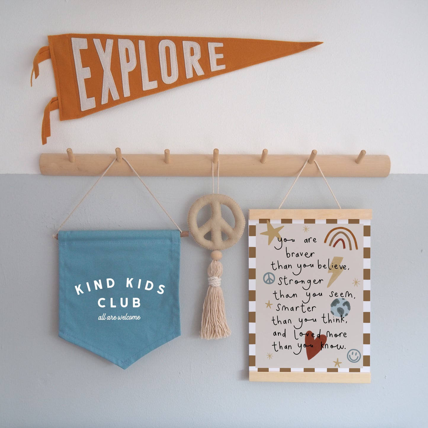 Kind Kids Club Blue Hanging Banner - 19x22cm