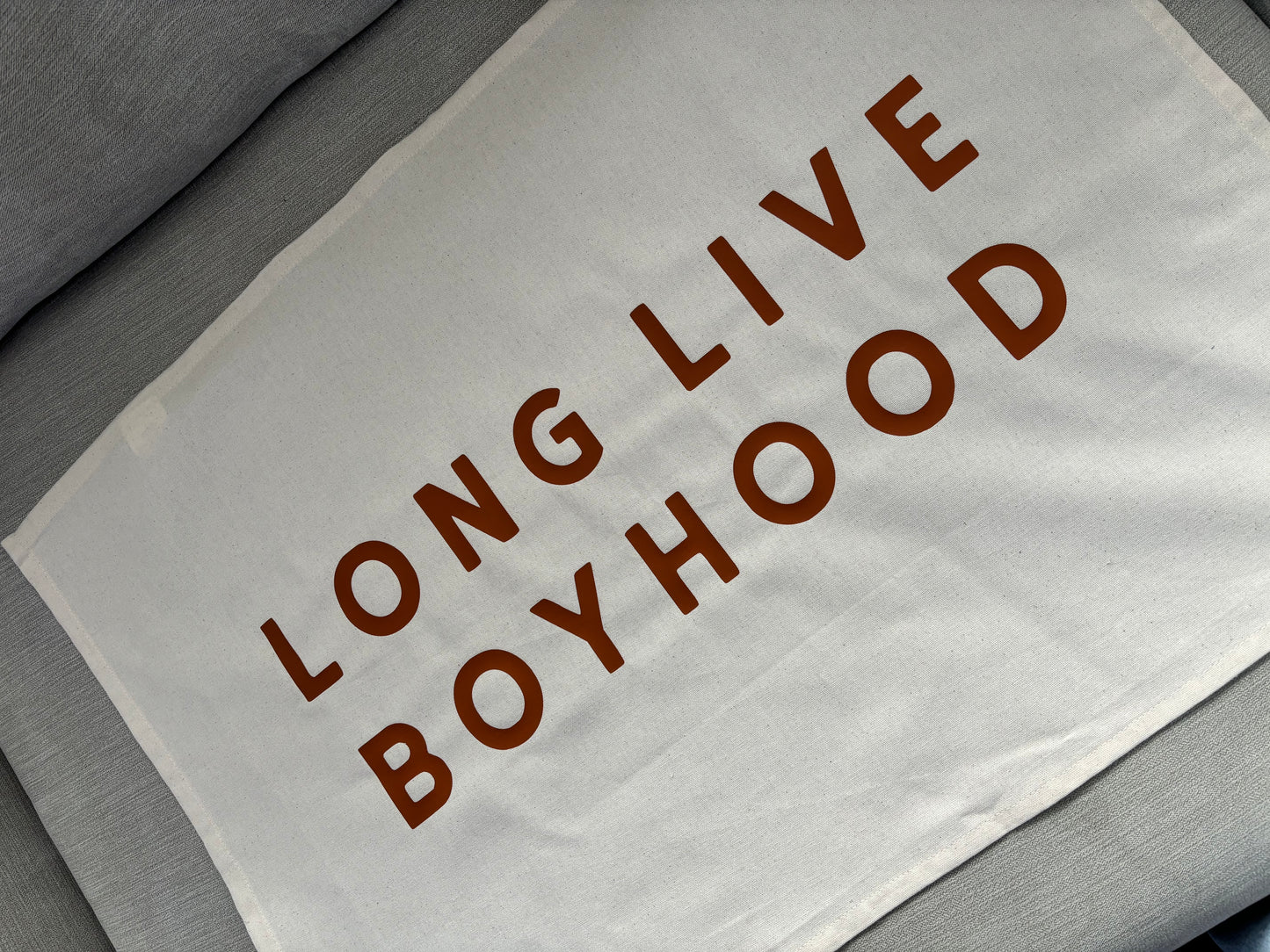 Boyhood bold rust wall hanging 50x70cm Sample Sale