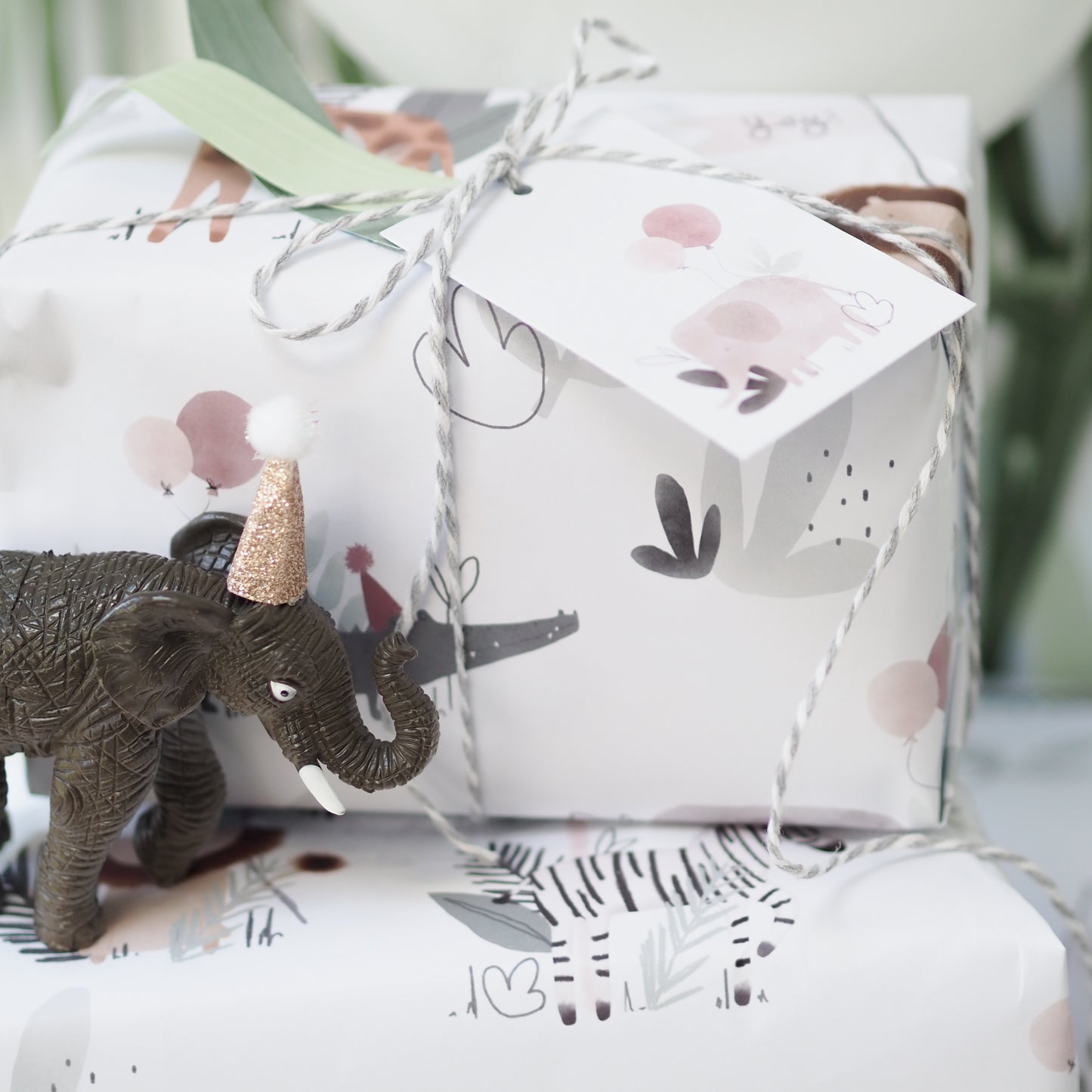 Safari Gift Wrap Sheets